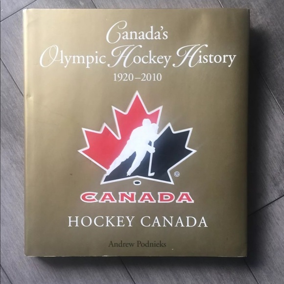 Canadas Olympic Hockey History book. 1920-2010 - Picture 1 of 2